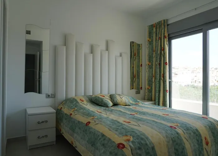 Amalia 54 Tatil Evi Torrevieja